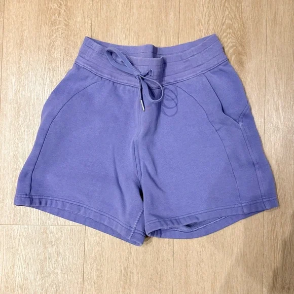 Lululemon Scuba Lilac High-Waist Athletic Shorts - Picture 2 of 3
